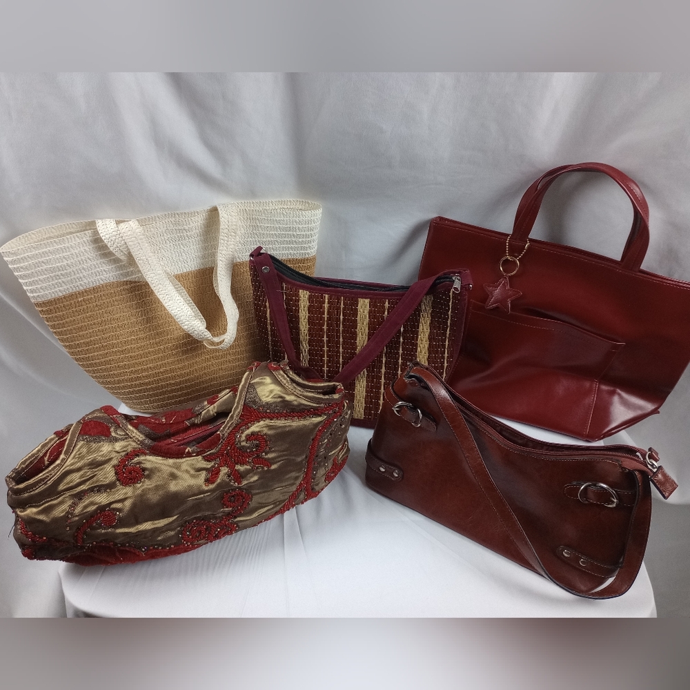 Lot of 5 purses